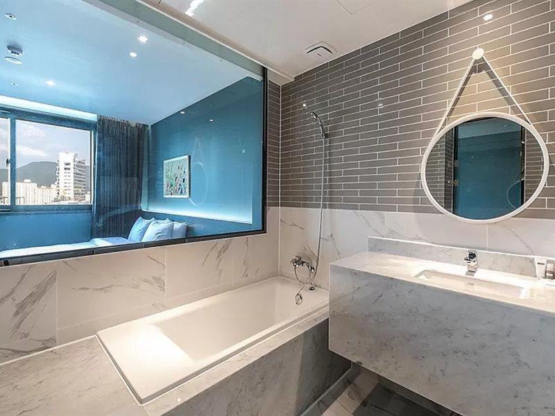 Brown Dot Hotel ג'ינג'ו מראה חיצוני תמונה