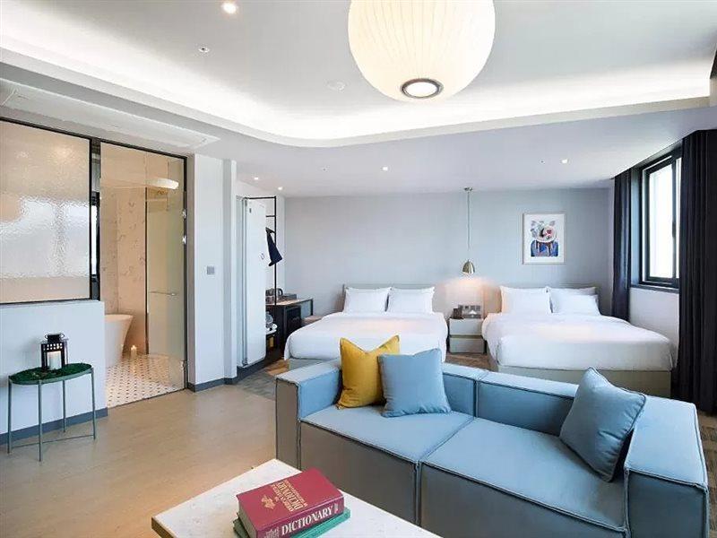 Brown Dot Hotel ג'ינג'ו מראה חיצוני תמונה